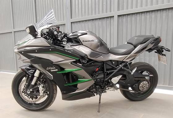 KAWASAKI NINJA H2 SX SE 